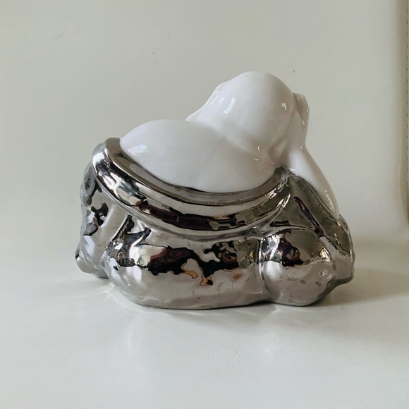 Vintage Buddha Statue - Picture 6 of 10